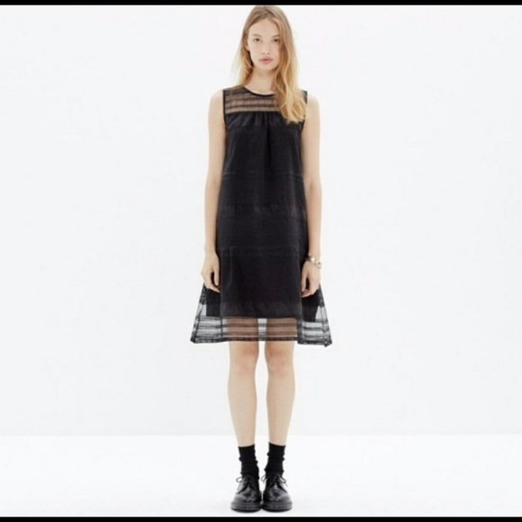 Madewell Dresses & Skirts - Madewell Tulle & Sheer embroidered dress. 🖤